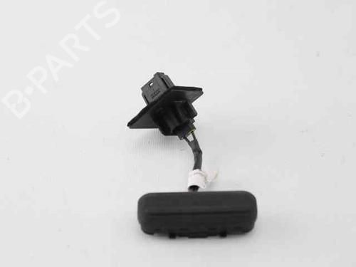 tailgate-handle-opel-corsa-e-x15-2014-32769185 main image