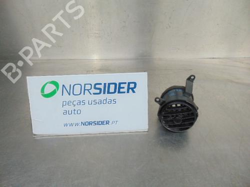 Used Air vent CHEVROLET AVEO / KALOS Hatchback (T250, T255) 1.2 (72 hp) 19198948
