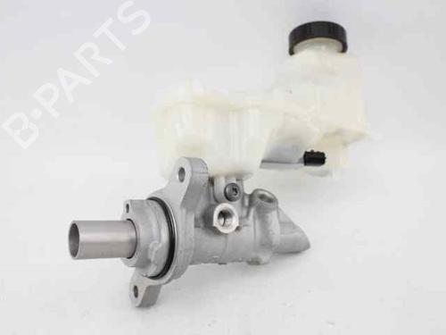 Used Brake master cylinder RENAULT MEGANE IV Grandtour (K9A/M/N_) 1.5 dCi 110 (110 hp) 29143725