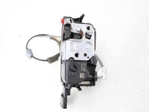 Højre bagtil lås Højre bagtil lås CITROËN C4 CACTUS 1.6 HDi 90 (92 hp) 39756834 39756834