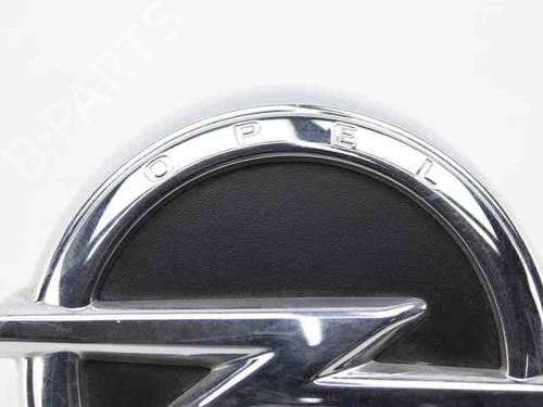 Tailgate handle OPEL CORSA E (X15) 1.3 CDTI (08, 68) | BP26404920C132 