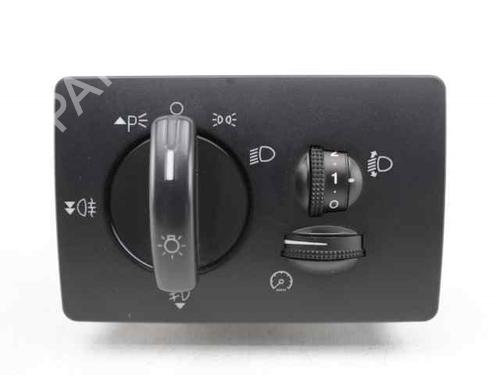 Used Headlight switch FORD FOCUS II Turnier (DA_, FFS, DS) [2004-2012]  19233175