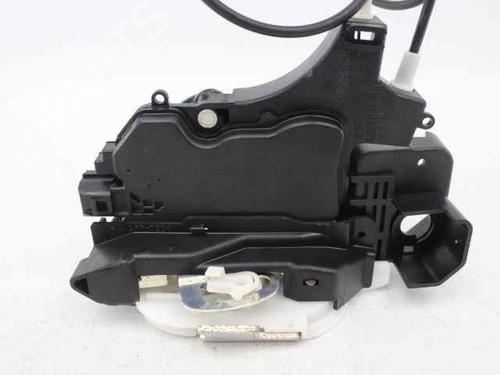 Cerradura puerta trasera izquierda MITSUBISHI COLT VI (Z3_A, Z2_A) 1.1 (Z31A, Z32A) | BP30048185C100