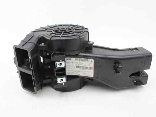 Used Heater blower motor PEUGEOT 508 SW I (8E_) 2.0 HDi RXH Hybrid4 (200 hp) 27666887