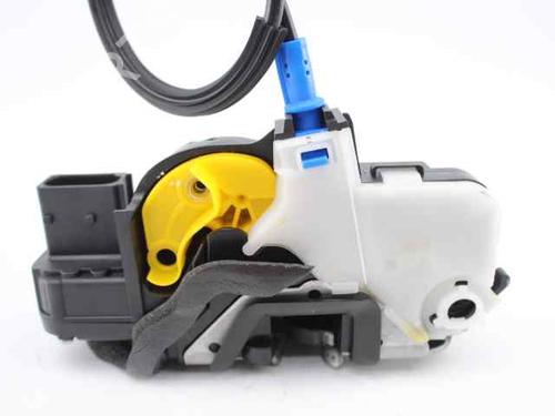 Front left lock OPEL ASTRA J (P10) 1.7 CDTI (68) | BP19237464C98 