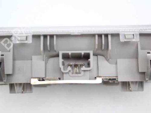 Interior roof light TOYOTA YARIS (_P13_) 1.5 Hybrid (NHP130_, NHP130) | BP19226612I8