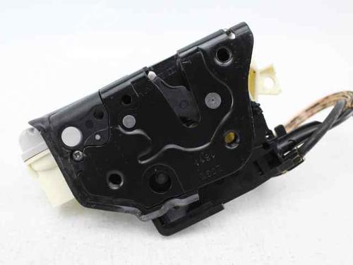 Front left lock VW PASSAT B6 (3C2) 1.6 TDI | BP31576544C98 