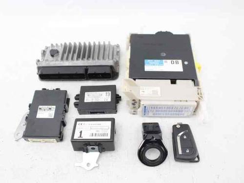 Modulo electronico Modulo electronico TOYOTA YARIS (_P13_) 1.3 (NSP130_, NSP130) (99 hp) 36941333 36941333
