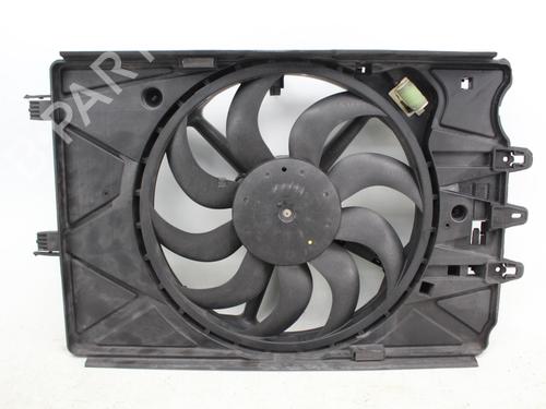 Used Radiator fan Radiator fan FIAT 500L (351_, 352_) 1.3 D Multijet (199.LYM11, 199.LYM1A) (95 hp) 40554611 40554611