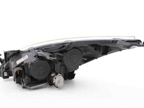 Right headlight PEUGEOT 5008 (0U_, 0E_) 1.6 HDi | BP31348277C29 