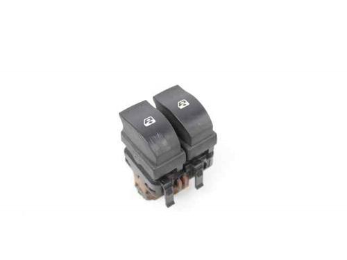 Used Switch RENAULT MEGANE II (BM0/1_, CM0/1_) 1.5 dCi (BM0F, BM0T, BM2B, CM0F, CM0T) (82 hp) 19214262