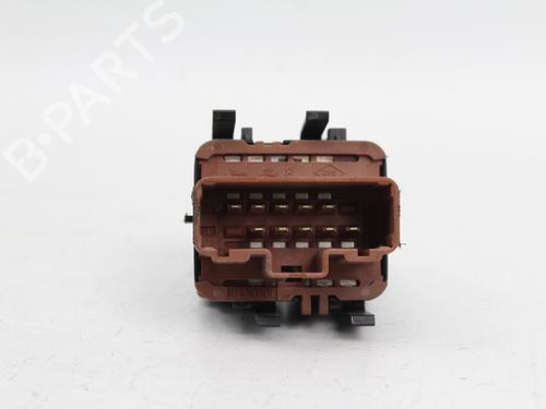 Switch RENAULT MEGANE II Estate (KM0/1_) 1.5 dCi (KM0F, KM0T, KM2B) | BP19206858I30 