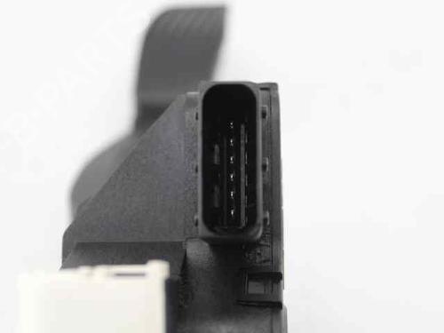 Pedal OPEL CORSA E (X15)  | BP29818567I4 