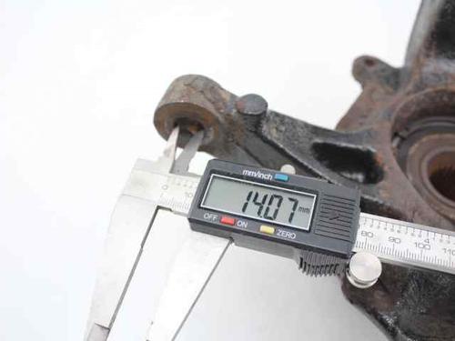 Left front steering knuckle RENAULT MEGANE III Grandtour (KZ0/1) 1.5 dCi (KZ1M, KZ1W, KZ0R) | BP19244180M25 