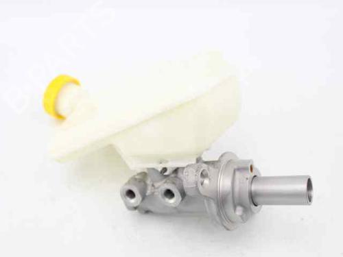 Used Brake master cylinder CITROËN C3 II (SC_) 1.1 i (60 hp) 23448044
