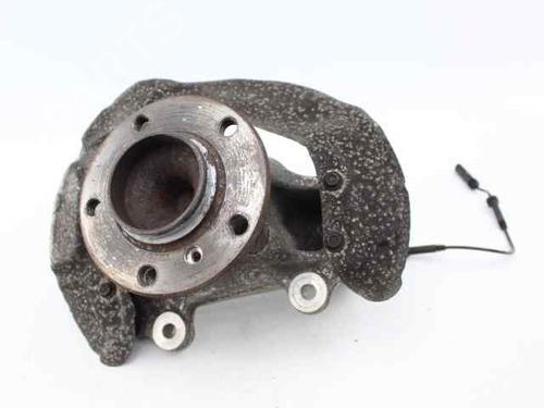 Used Left front steering knuckle BMW 3 (F30, F80) 320 d (184 hp) 26450460