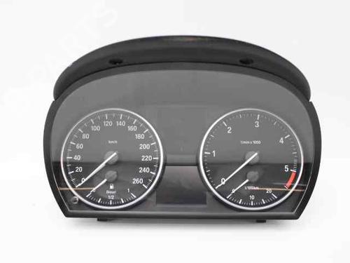 Used Instrument cluster BMW 3 Touring (E91) 320 d (177 hp) 22185650