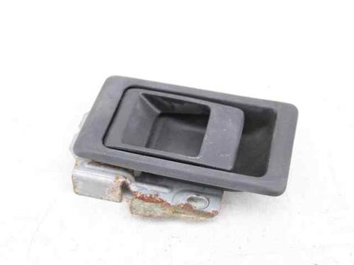 Used Front left interior door handle LAND ROVER FREELANDER I (L314) [1998-2006]  19227802