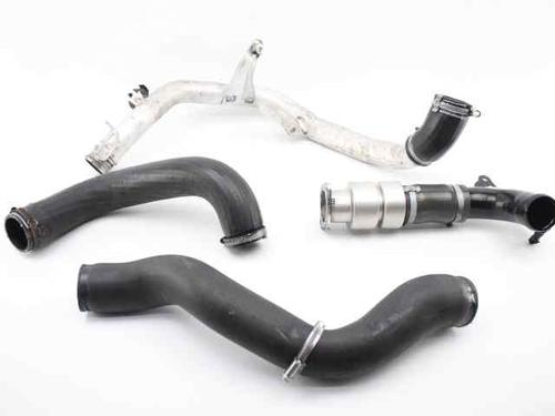 Used Intercooler pipe VOLVO V40 Hatchback (525) D2 (114 hp) 22563747