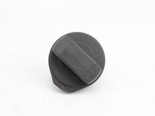 Klapa wlewu paliwa SEAT LEON (1M1) 1.4 16V | BP19214390C131 