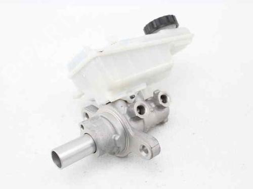 Used Brake master cylinder MERCEDES-BENZ CITAN Box Body/MPV (W415) [2012-2021]  29143806