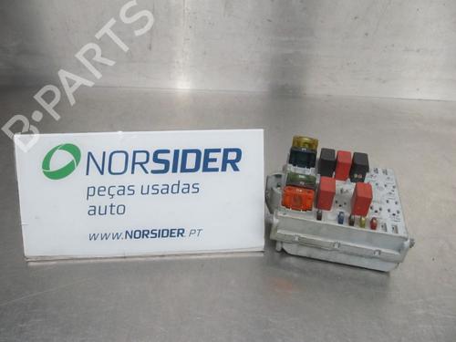 Used Fuse box FIAT PUNTO (188_) 1.2 60 (188.030, .050, .130, .150, .230, .250) (60 hp) 19197622