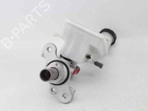 Used Brake master cylinder MERCEDES-BENZ CLA Coupe (C117) CLA 180 CDI / d (117.312) (109 hp) 32254659