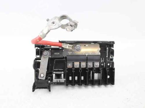 Used Fuse box Fuse box 38972454 38972454