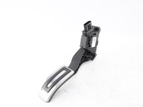 Used Pedal Pedal VW GOLF VII (5G1, BQ1, BE1, BE2) 1.4 GTE Hybrid (204 hp) 39997347 39997347
