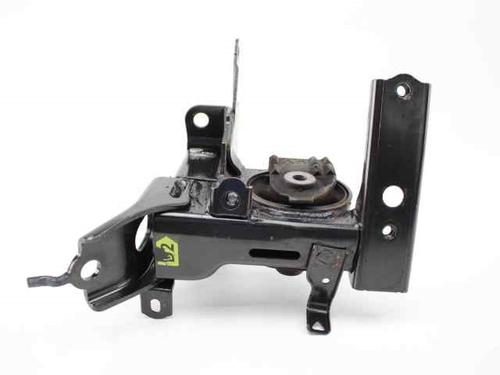 Gearbox mount TOYOTA YARIS (_P13_) 1.5 Hybrid (NHP130_, NHP130) | BP19226701M88 