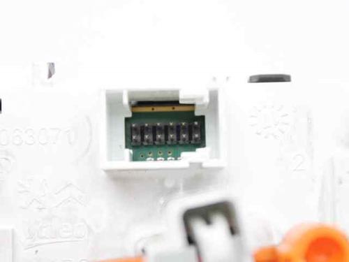 Climate control PEUGEOT 208 I (CA_, CC_) 1.2 VTI 82 | BP19240424I5 