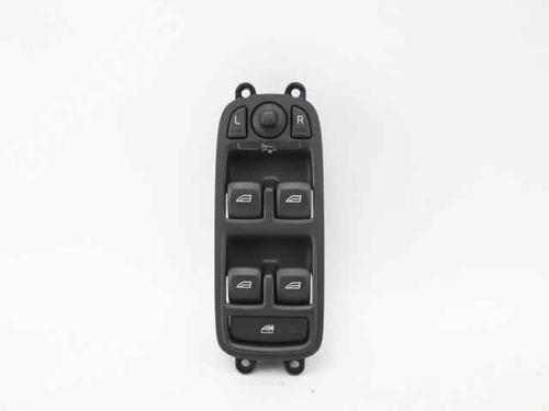 Used Left front window switch Left front window switch VOLVO S60 II (134) D2 (120 hp) 33444694 33444694