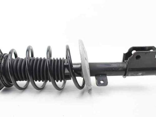Used Right front shock absorber Right front shock absorber PEUGEOT 308 SW II (LC_, LJ_, LR_, LX_, L4_) 1.6 HDi / BlueHDi 115 (LCBHXM, LCBHXT) (115 hp) 33223287 33223287