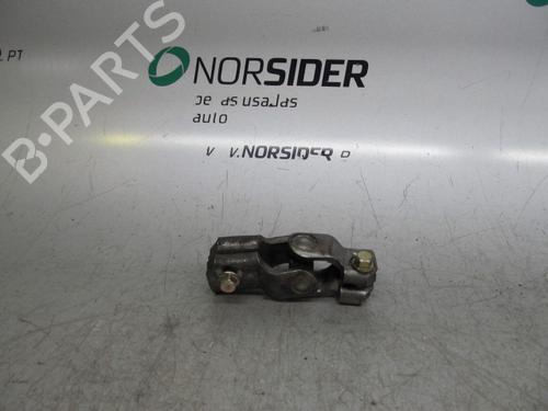 Used Steering column universal joint HONDA CIVIC VI Hatchback (EJ, EK) 1.4 i S (EJ9) (90 hp) 19188756