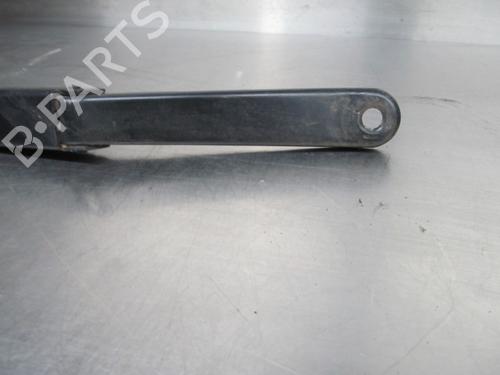 Front windshield wiper arm FORD FIESTA VI (CB1, CCN) 1.4 TDCi | BP19194492C143 
