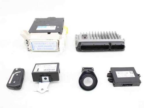Used Electronic module TOYOTA YARIS (_P13_) 1.5 Hybrid (NHP130_, NHP130) (101 hp) 19226659