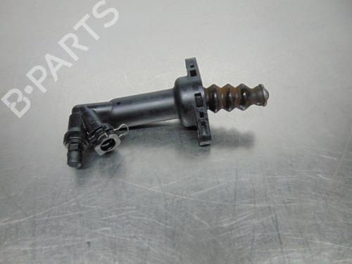 Clutch slave cylinder SEAT IBIZA III (6L1)  | BP19199880M113 