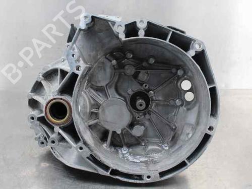 Used Gearbox Gearbox VOLVO V40 Hatchback (525) D2 (114 hp) 33279570 33279570