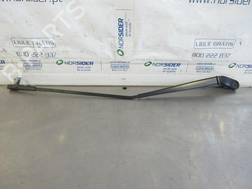 Used Front windshield wiper arm VW POLO (9N_, 9A_) 1.9 SDI (64 hp) 19184635