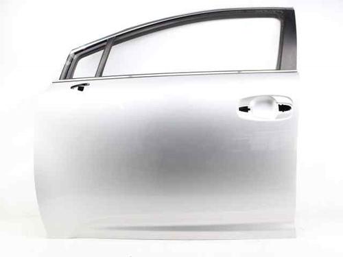 Left front door TOYOTA AVENSIS Saloon (_T27_) 2.0 D-4D (ADT270_, ADT270R) 6700205081