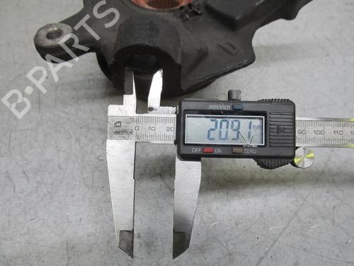 Right front steering knuckle RENAULT LAGUNA II Grandtour (KG0/1_) 1.9 dCi (KG0G) | BP19187258M26 