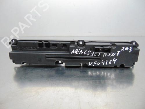 Switch MERCEDES-BENZ C-CLASS (W203)  | BP19191392I30 