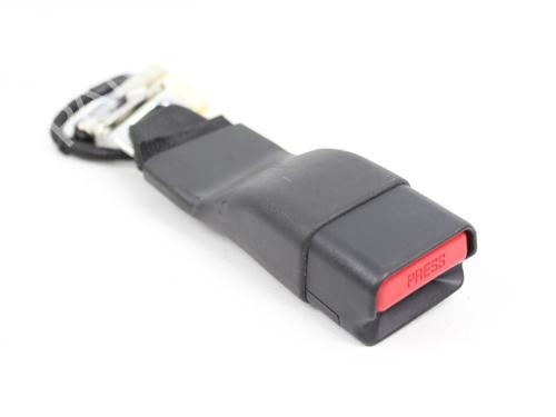 Used Seat buckle TOYOTA AURIS (_E18_) 1.4 D-4D (NDE180_, NDE180R) (90 hp) 19209594