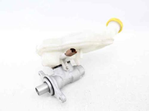 Used Brake master cylinder Brake master cylinder 37597082 37597082
