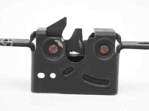 Used Hood lock RENAULT MEGANE III Grandtour (KZ0/1) 1.5 dCi (KZ09, KZ0D, KZ1G, KZ29, KZ14, KZ1W, KZ10, KZ1F,... (110 hp) 19238435