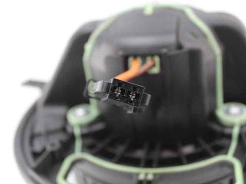 Heater blower motor BMW 1 (E87) 120 d | BP22940694M62 