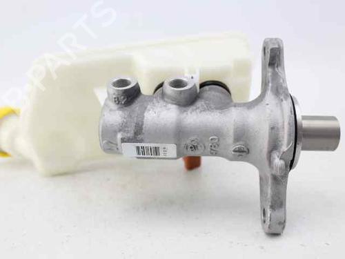 Brake master cylinder PEUGEOT 208 I (CA_, CC_) 1.2 VTI 82 | BP26137357M77