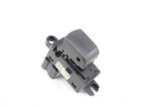 Used Right rear window switch NISSAN QASHQAI / QASHQAI +2 I (J10, NJ10, JJ10E) [2006-2014]  19232925
