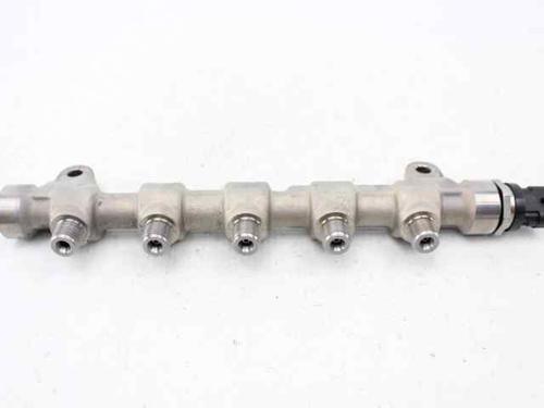 Used Injection rail KIA PRO CEE'D (JD) 1.6 CRDi 110 (110 hp) 28528564