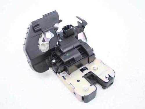 Used Tailgate lock AUDI A1 Sportback (8XA, 8XF) 1.6 TDI (90 hp) 19244804